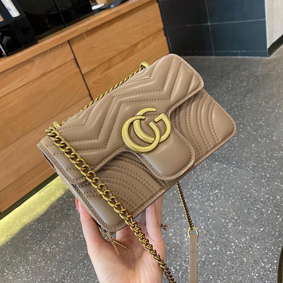 Túi CG 2 màu đen, be bản mới 2021 mã h47 DC.Fashion