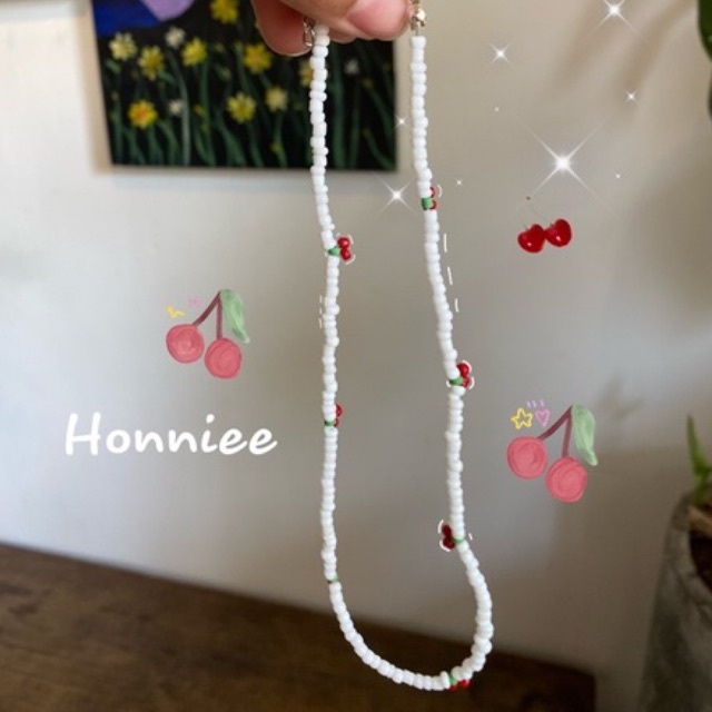 [299] Vòng cổ cherry nền dây trắng