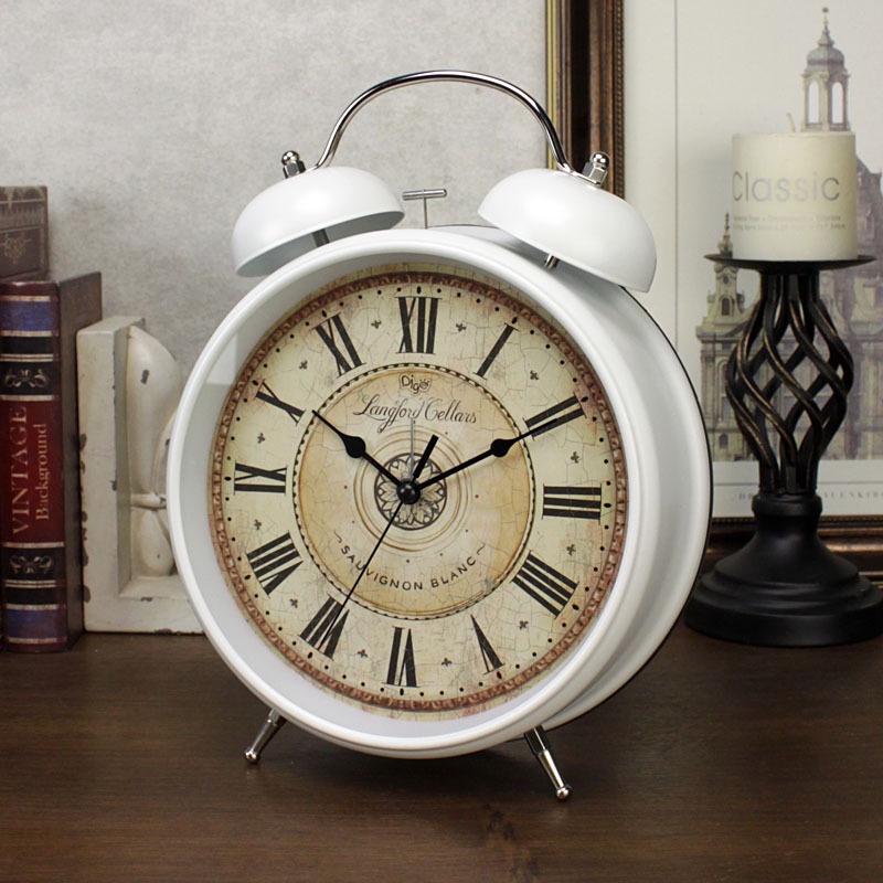 Đồng Hồ Chuông Vintage White Decor