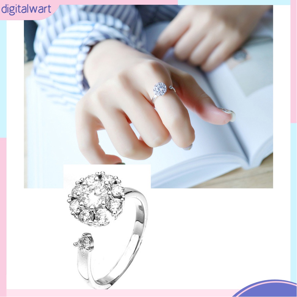 Nhẫn đính đá phong cách thời trang dành cho phái đẹp