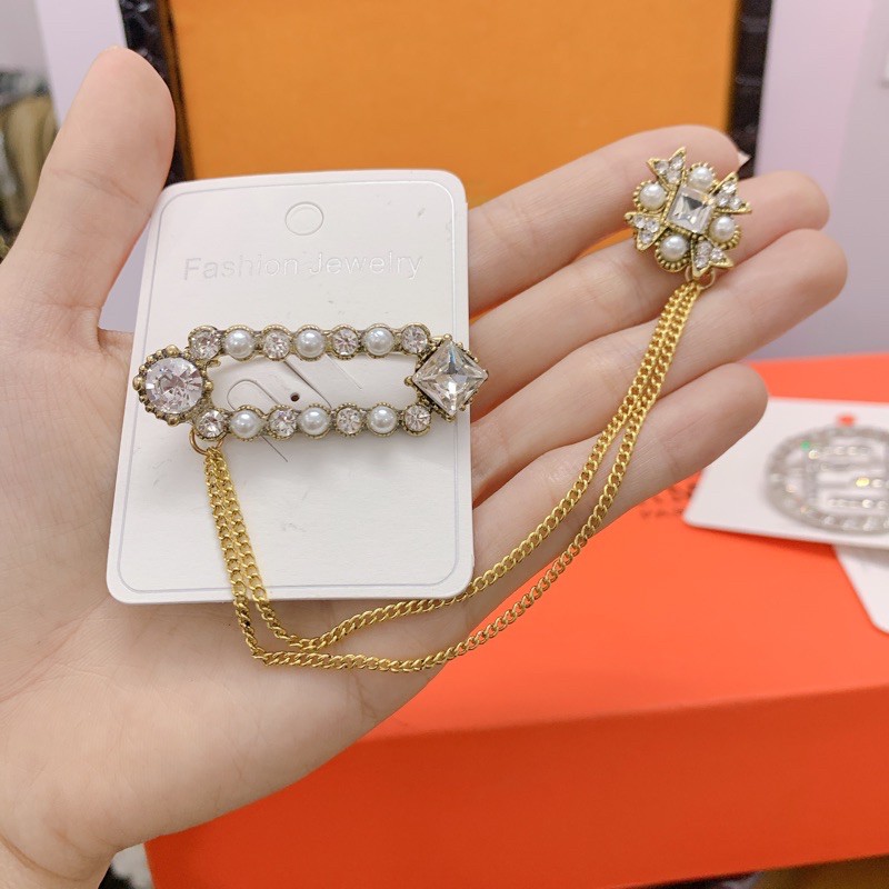 Cài áo xinh ( hình thật)