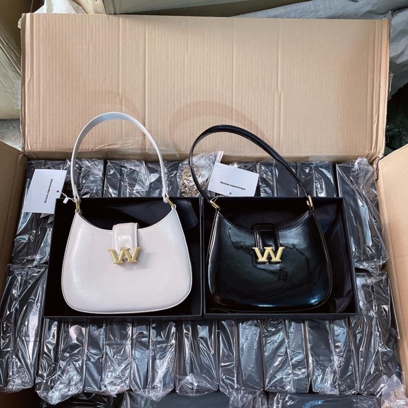 Túi waang chữ W da bóng size 21 kèm dây đeo chéo full hộp đầy đủ hàng cao cấp