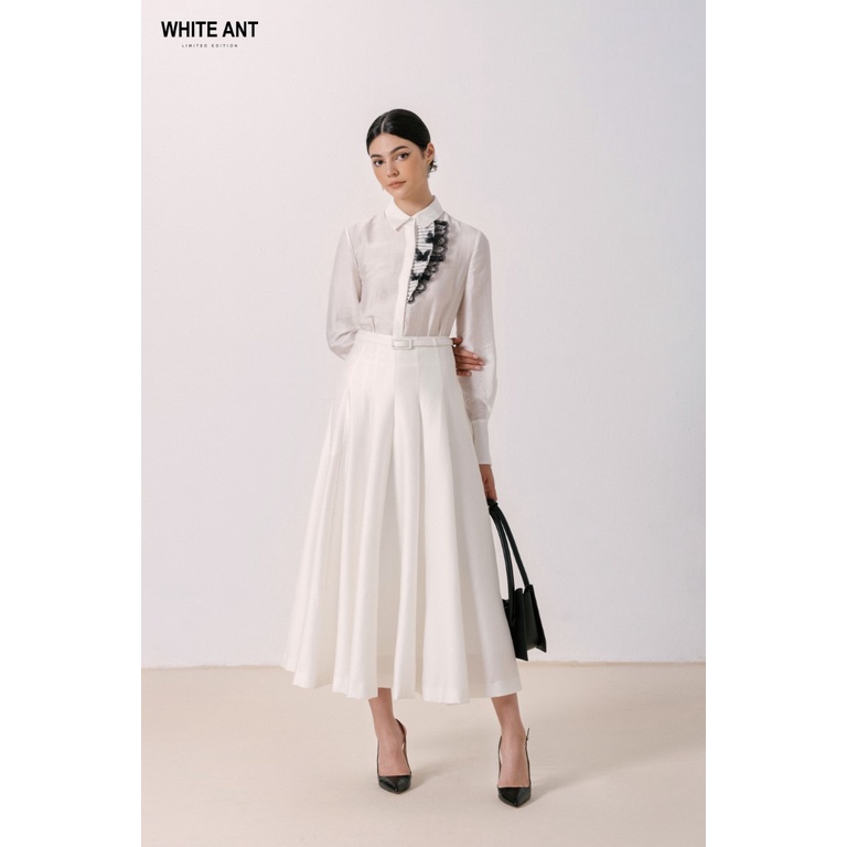 Sơ Mi Cổ Đức ĐÍnh Ren Ngực Nữ White Ant, Hàng Thiết Kế Cao Cấp KELSEY REGULAR SHIRT 170300211