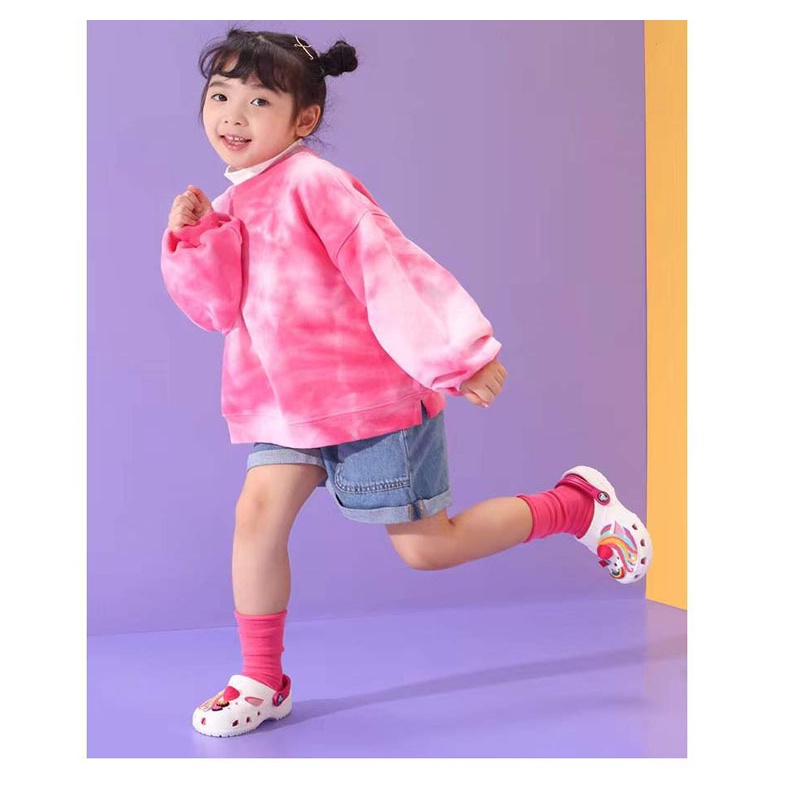 Giày Crocs Đi Biển Họa Tiết Kỳ Lân Đáng Yêu Cho Bé Gái