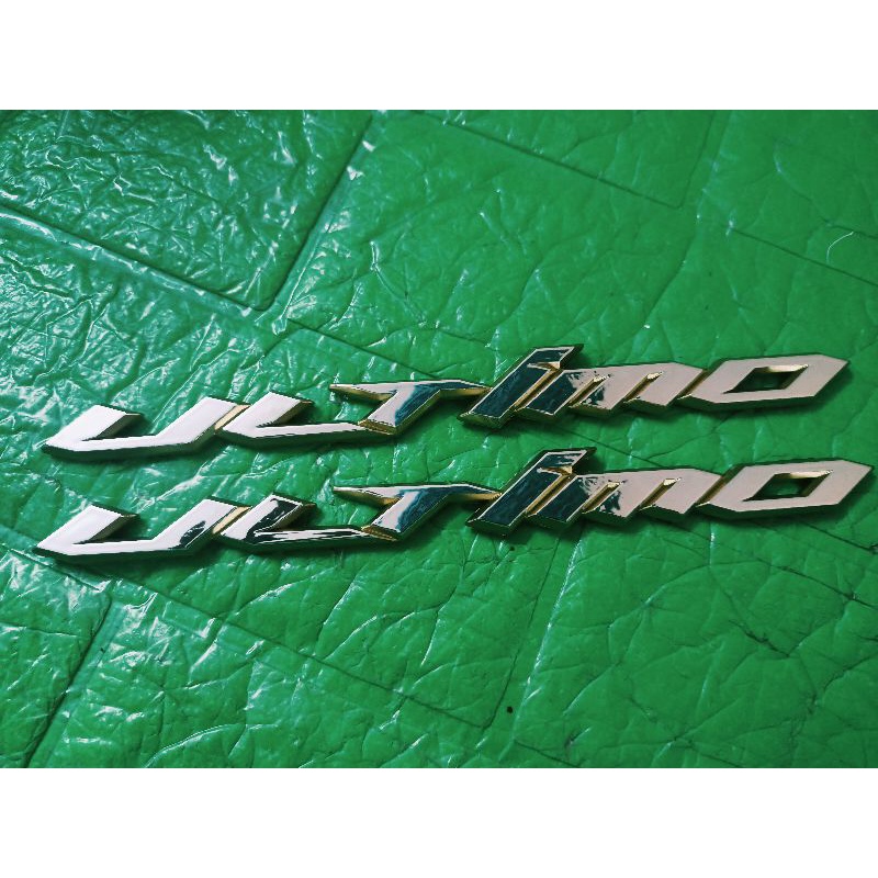 Bộ 2 chữ nổi Utimo cứng new