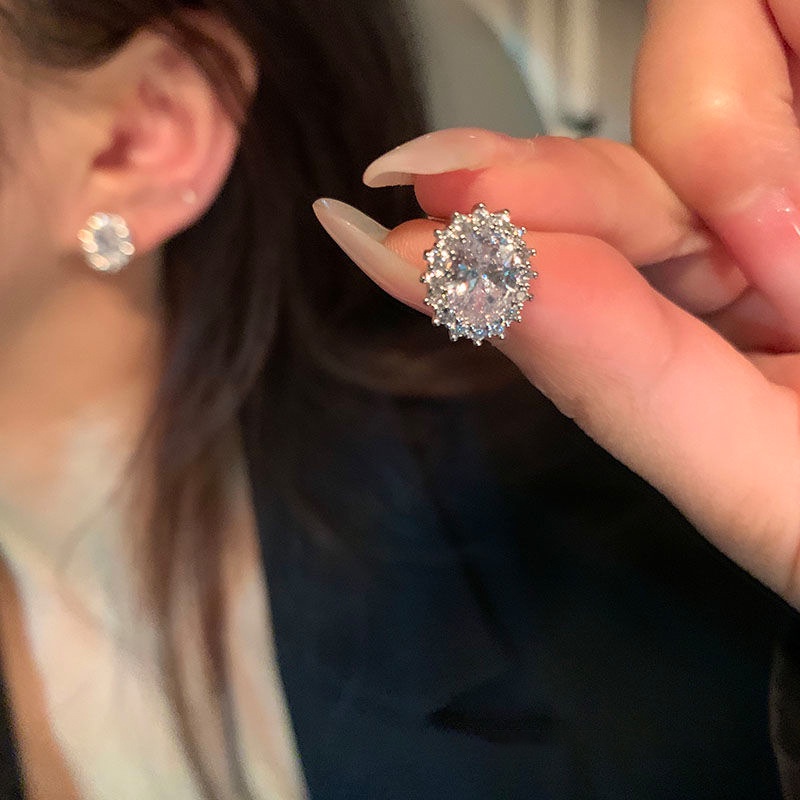 Bông Tai Hình Oval Đính Đá Dễ Thương Thời Trang 2022