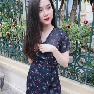 Váy hoa thắt nơ