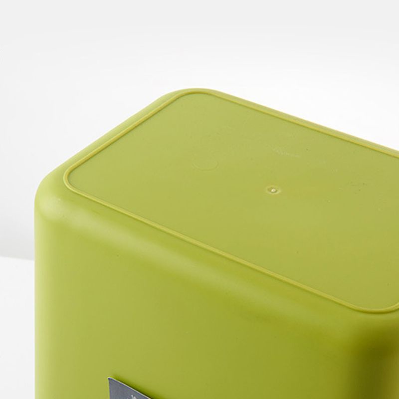 Thùng rác bằng nhựa gắn tường có nắp đậy tiện dụng cho nhà bếp / phòng ngủ / văn phòng