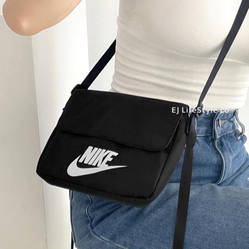 Túi đeo chéo basic chính hãng