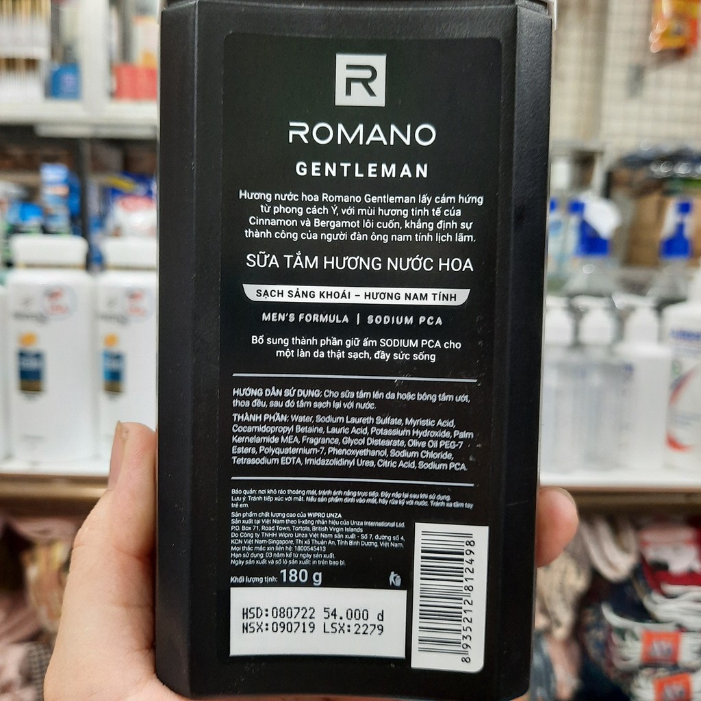 Sữa tắm nước hoa Romano Gentleman sạch sảng khoái 180g