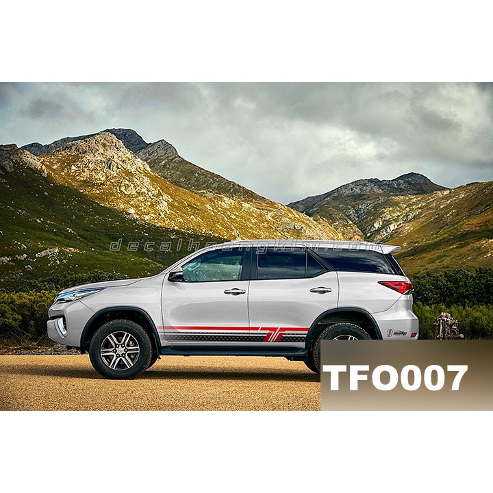 Tem xe ô tô Toyota Fotuner - TFO007