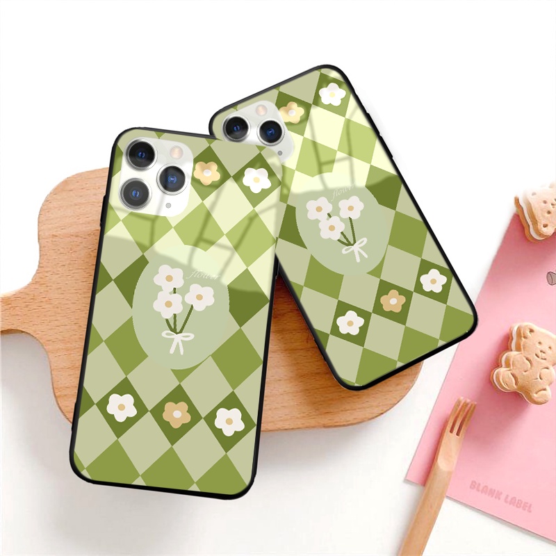 Ốp iphone kính cường lực 3 hoa trên nền caro cho 11/11pro/11promax/6/7/8/plus/x/xr/xsmax/12 pro max/13 pro max-k369