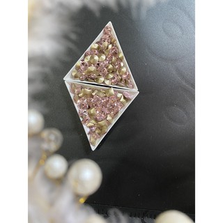 Đá khối chân vàng trang trí NAIL
