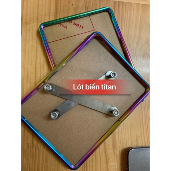 khung biển số xe ốp biển số titan 7 màu (chống nước)