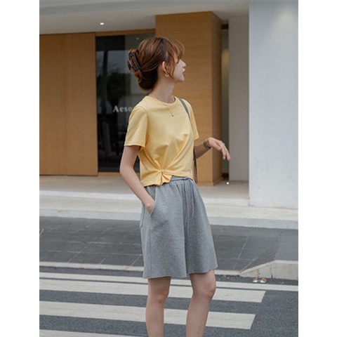 Áo Thun Tay Ngắn Cổ Tròn Dáng Rộng Cài Nút Màu Trơn Thời Trang Mùa Hè Hàng Mới Phong Cách Hàn Quốc Dành Cho Bạn Nữ 2022