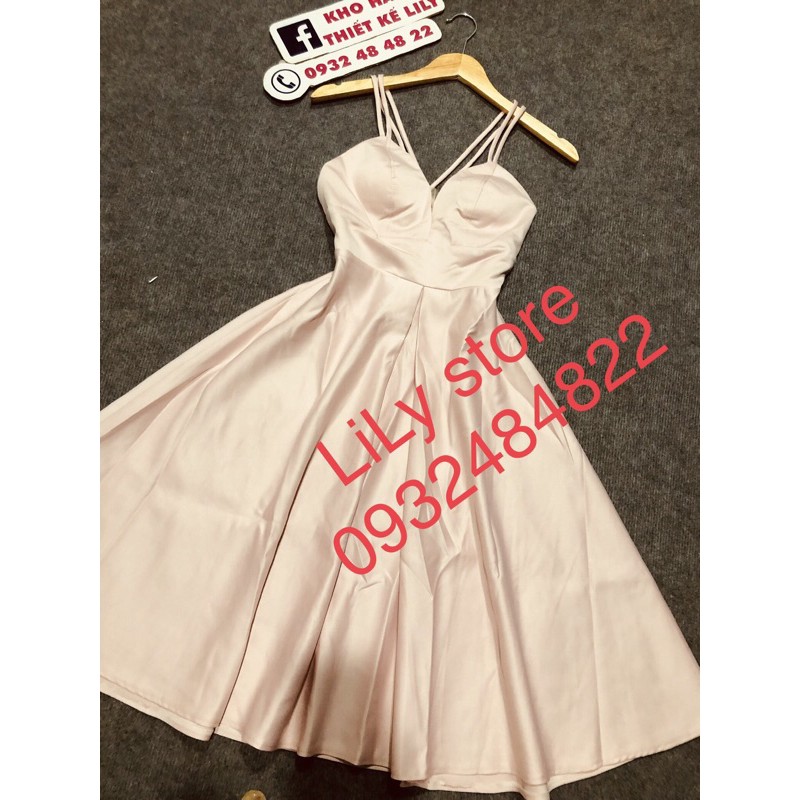 đầm xoè hai dây hở ngực ( ảnh và video thật 1000%)