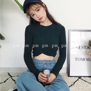 Áo crt xoắn eo thu đông