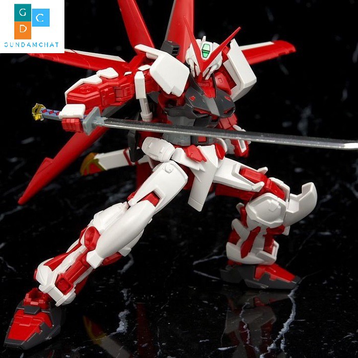 Mô hình HG 1/144 GUNDAM ASTRAY RED FRAME (FLIGHT UNIT) - GDC