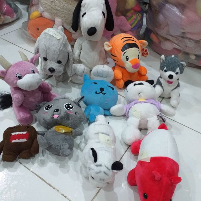 Gấu bông phạm hằng