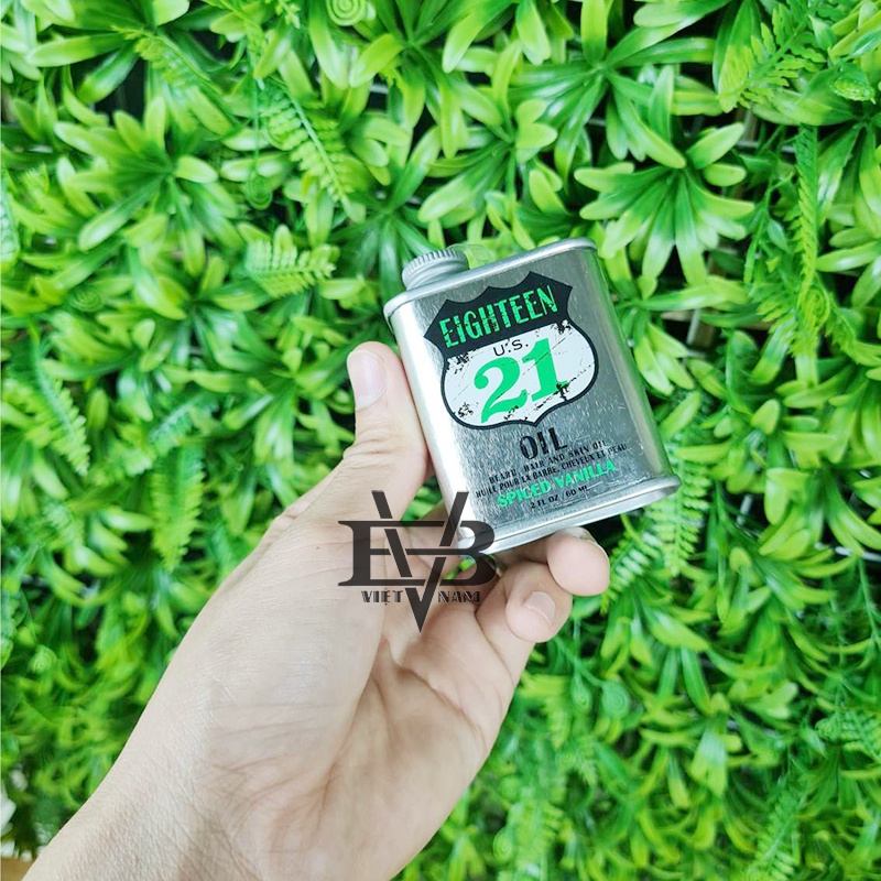 Tinh dầu dưỡng tóc, râu, da 18.21 Man Made Oil – 3 Mùi hương: Spiced Vanilla, Absolute Mahogany, Noble Oud