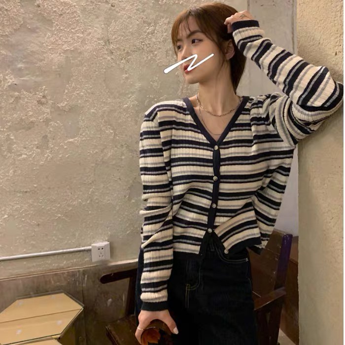 COZOK Áo khoác cardigan cổ chữ V kẻ sọc ngang phong cách Hàn Quốc