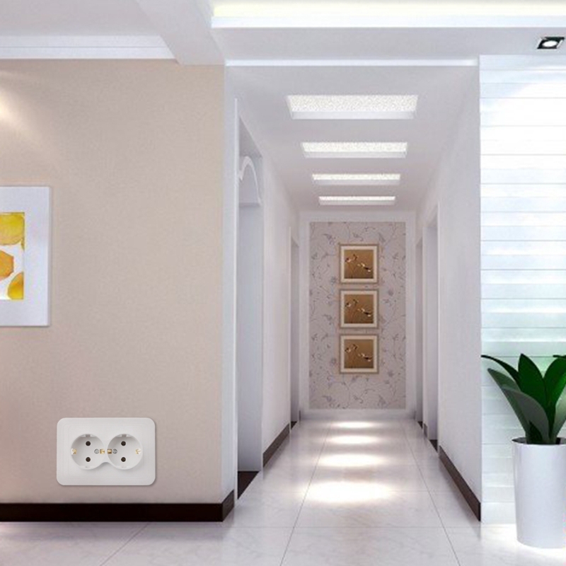 Ổ cắm nguồn ngoài nối đất kiểu EU 118x80mm 220V/16A