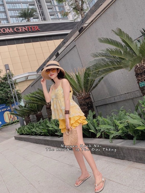 Set áo 2 dây hoa + quần sooc bèo | BigBuy360 - bigbuy360.vn