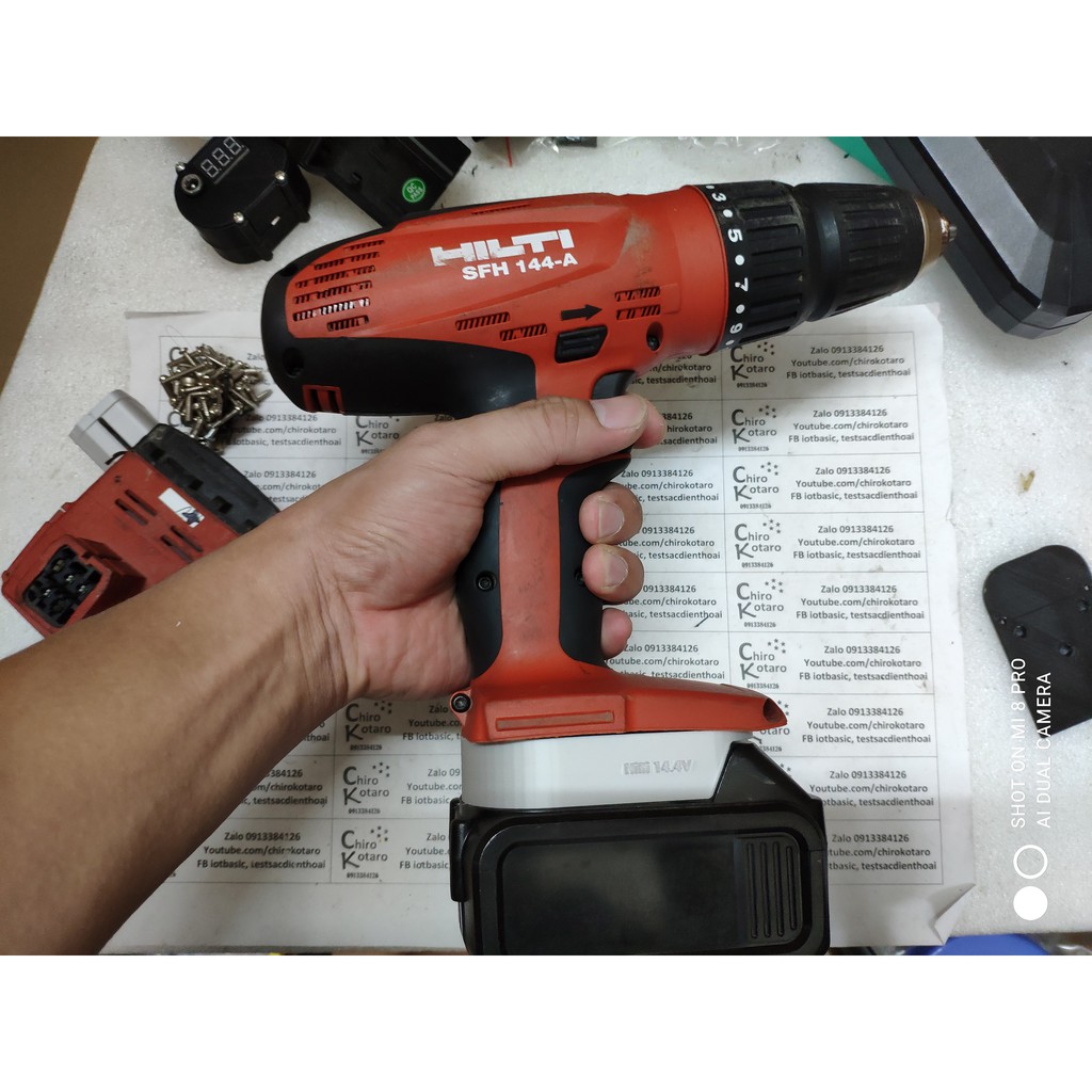 Đế chuyển pin máy khoan, vit Hilti 14.4V loại 3 chân sang dùng hộp pin cài Makita