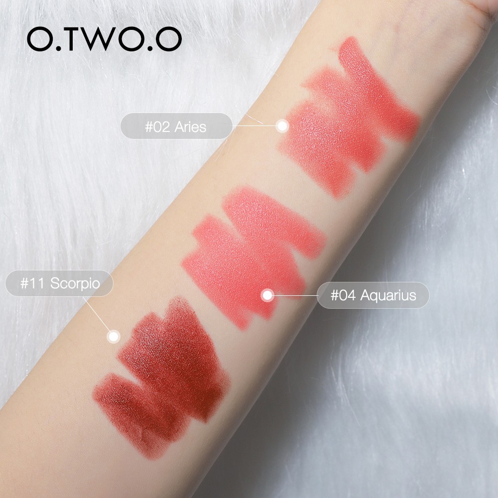 Set 3 son môi O.TWO.O màu lì lâu trôi không thấm nước thời trang 130g | BigBuy360 - bigbuy360.vn