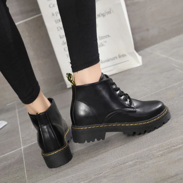 Boot chiến binh da lì loại 1 đế cao su siêu bền - 6242 kèm ảnh thật , không chỉnh sửa | BigBuy360 - bigbuy360.vn