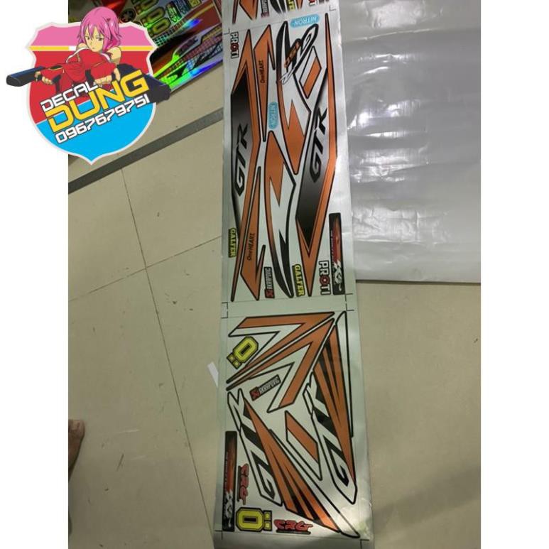 Tem xe Winner GTR cam đen chất liệu Candy cao cấp