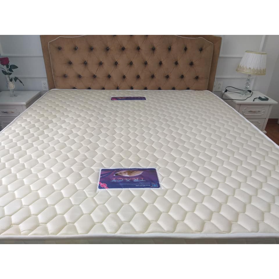 Đệm Lò Xo Khách Sạn Bình Dân