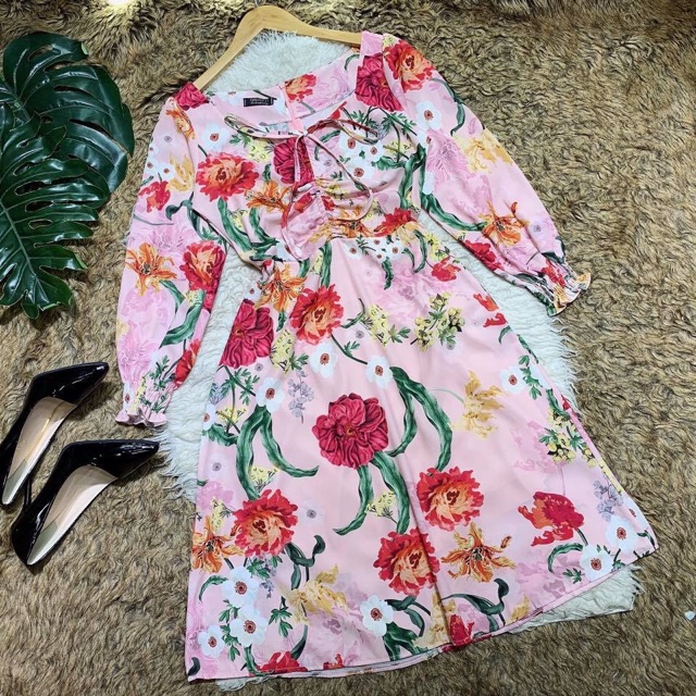 ĐẦM HOA RÚT NGỰC sale