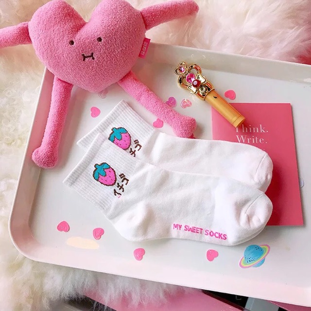 Tất cổ cao thêu hoa quả | BigBuy360 - bigbuy360.vn