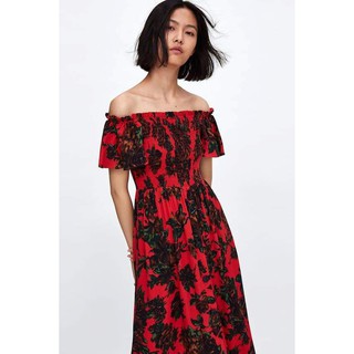 Đầm Zara Hoa Phối Nút