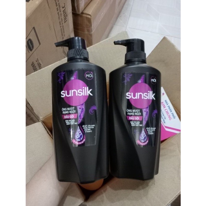 Dầu gội Sunsilk Bồ Két Óng Mượt Rạng Ngời 650g (Màu Vàng & Đen)