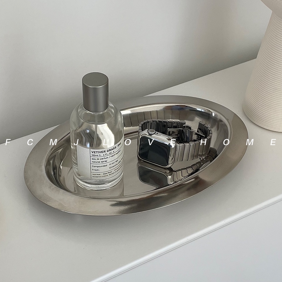 Khay đựng thức ăn bằng thép không gỉ tiện dụng cho gia đình