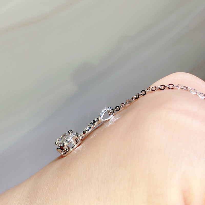 Dây Chuyền Đính Đá Kim Cương Kiểu Dáng Đơn Giản Hợp Thời Trang