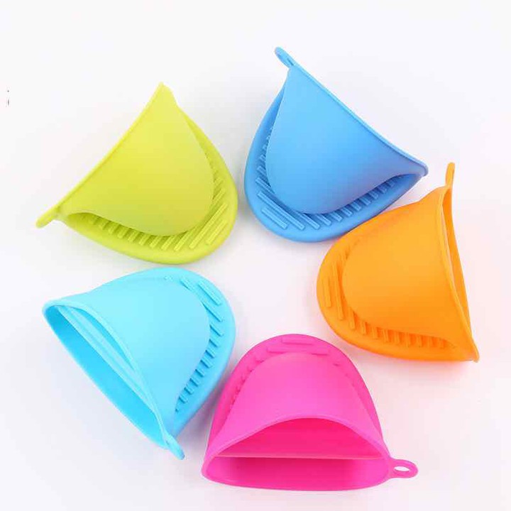 Lót Tay Nhấc Nồi Silicon