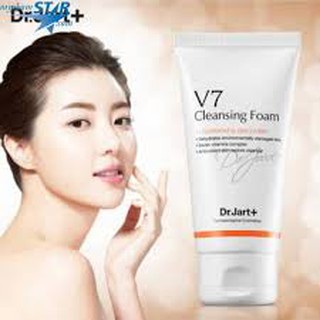 Sữa rửa mặt trắng da V7 CLEANSING FOAM