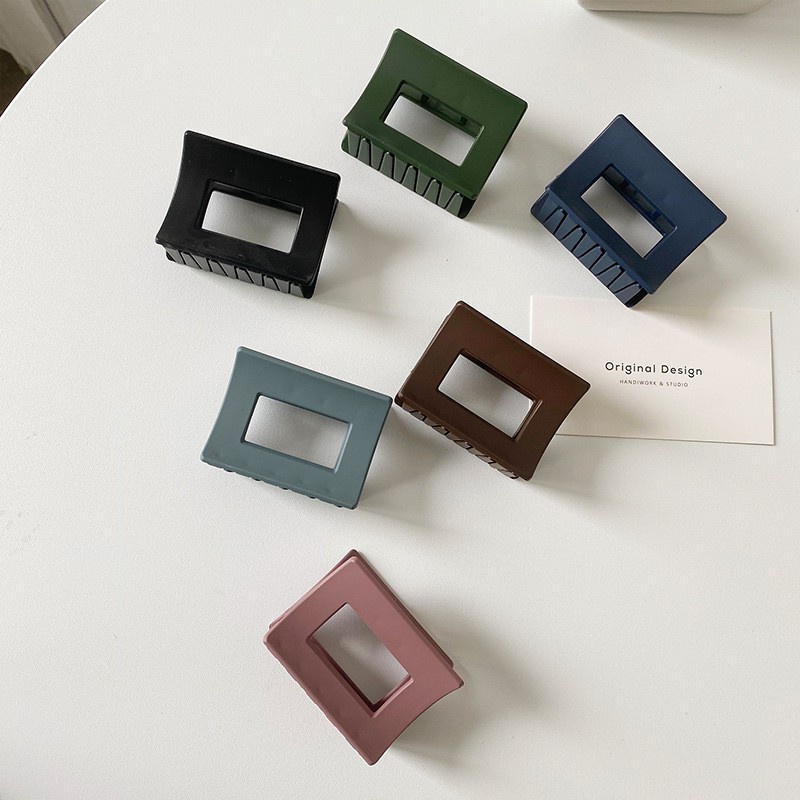 Kẹp Tóc Nhựa Hình Vuông Acrylic Hàn Quốc