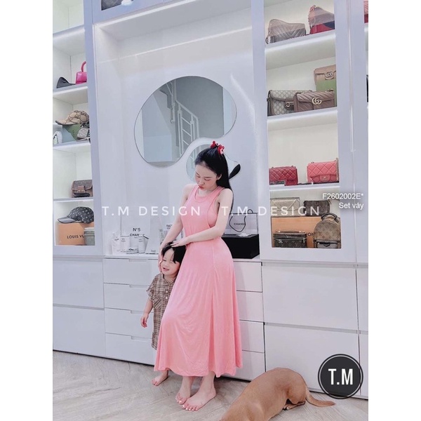 Set đầm xòe dáng dài sát nách phối đầm body form ngắn sát nách!