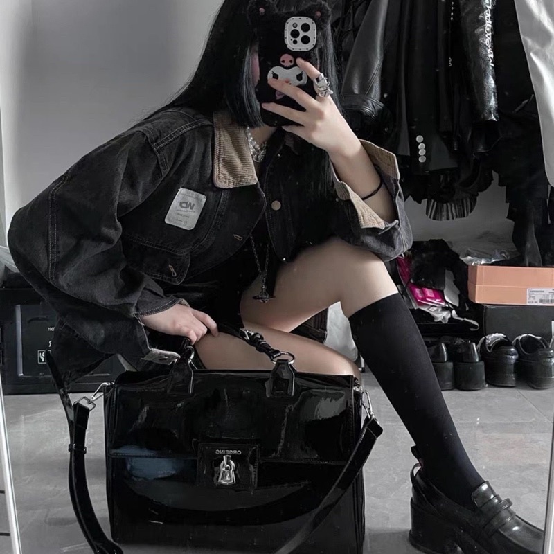 Túi xách đeo chéo da bóng cỡ lớn