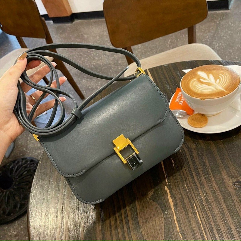 Túi CNK Túi Nữ Đeo Chéo Khuy Đá Bản Mới 2021 Stone-Embellished Crossbody Bag