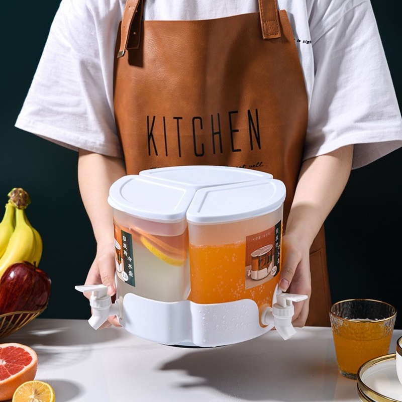 Bình nước 3 ngăn đế xoay 360 độ, có nắp đậy tiện lợi, dung tích 5.2L