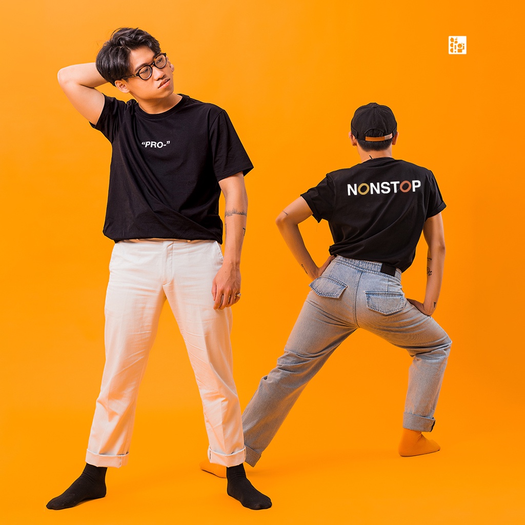 Áo phông thun màu đen "Một Trúth But Ngờ" in 4 chiều, sản xuất bởi Coolmate