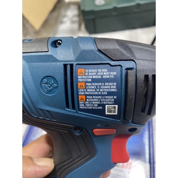 Máy siết bulong bosch gdx18v-1860c