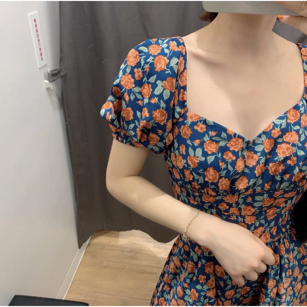 Váy hoa cam cổ tim vuông vintage | BigBuy360 - bigbuy360.vn