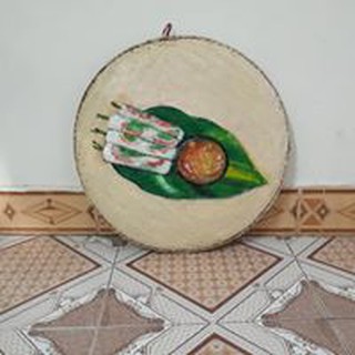 Trang trí quán ăn bằng mẹt vẽ