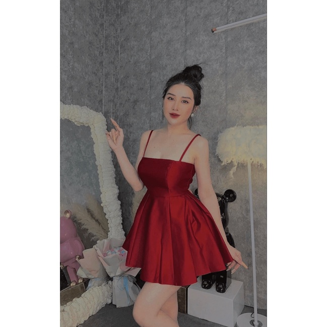 ĐẦM XÒE NỮ 2 DÂY CÓ MÚT NGỰC KÈM QUẦN LÓT TRONG KHÔNG LO BỊ LỘ PU THỜI TRANG HHP